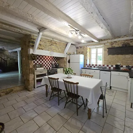Hébergement de vacances De Charme En Dordogne Avec Piscine Et Jardin - Fr-1-616-485 Berbiguieres